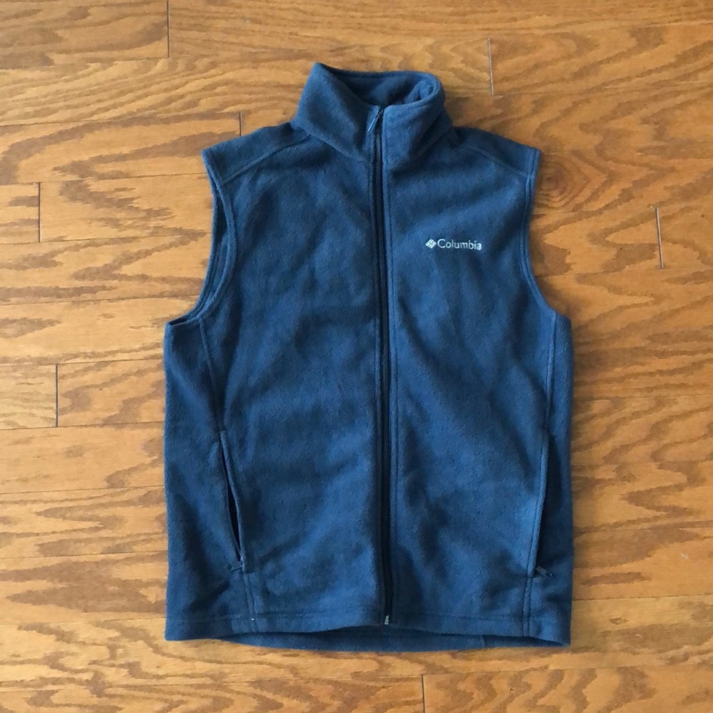 Mens medium navy fleece vest by Columbia